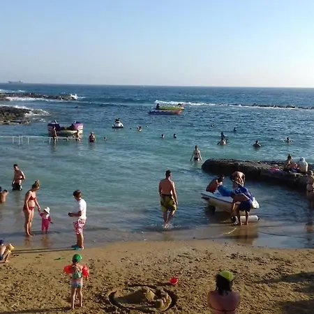 2-bedroom Panoramic Seaview With Huge Terrace شقة *